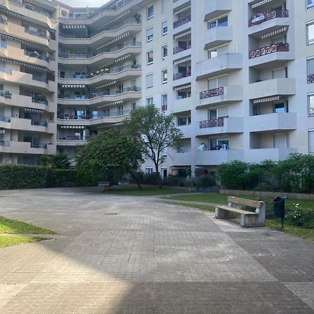 Super T2 Avec Piscine Lyon 3Eme Apartment Ngoại thất bức ảnh